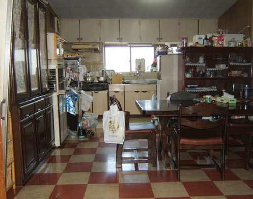 kitchen019_01-before.jpg